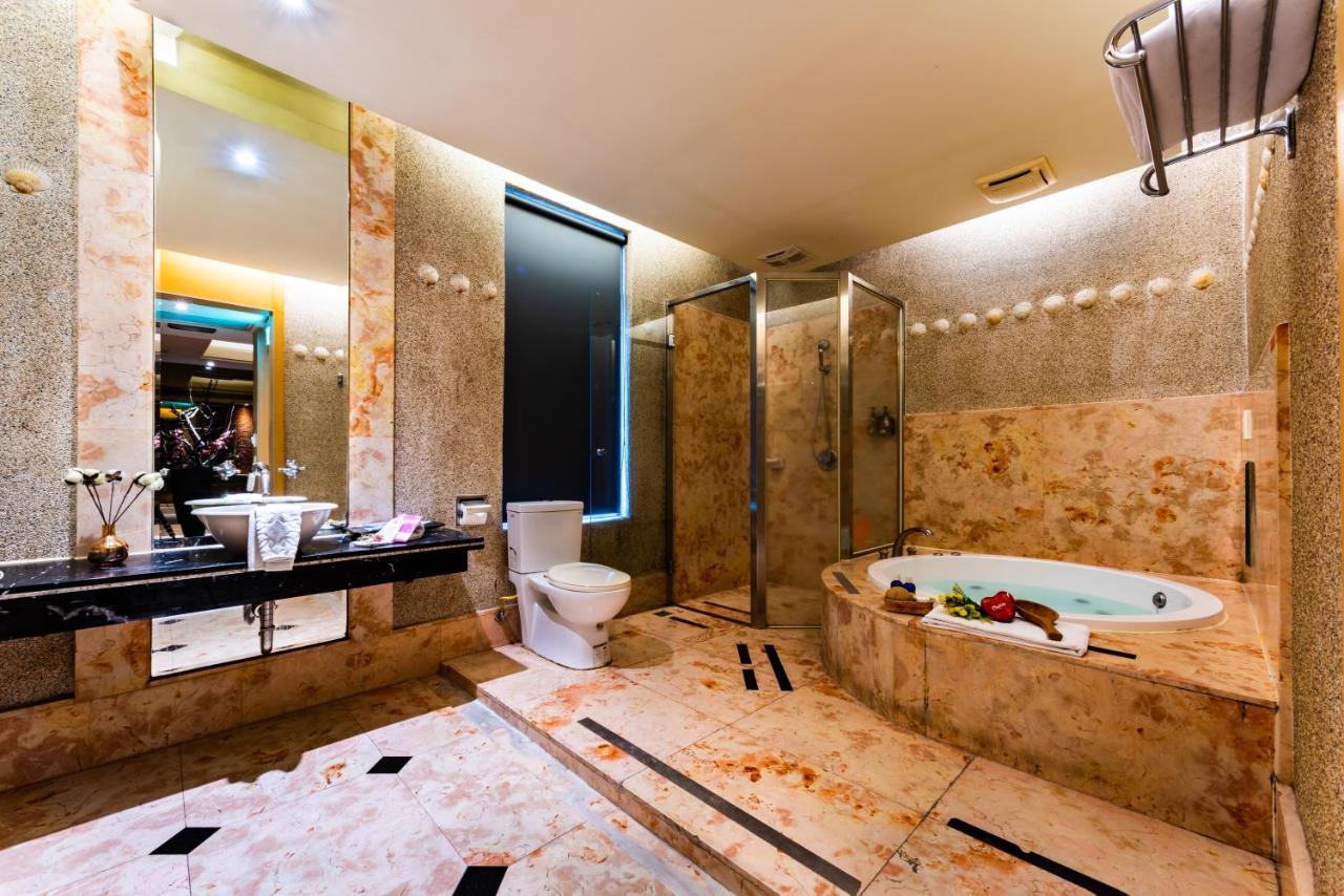 Liti Motel Taichung Exterior foto