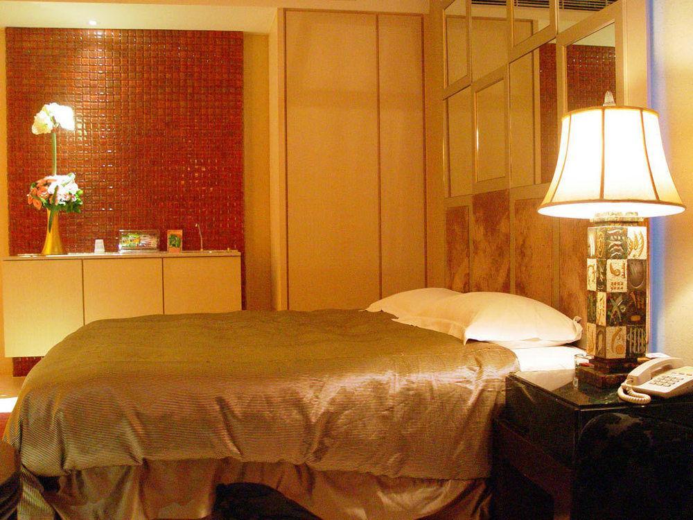Liti Motel Taichung Exterior foto