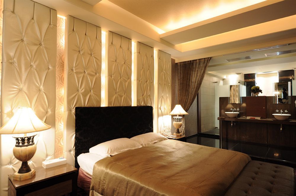 Liti Motel Taichung Exterior foto