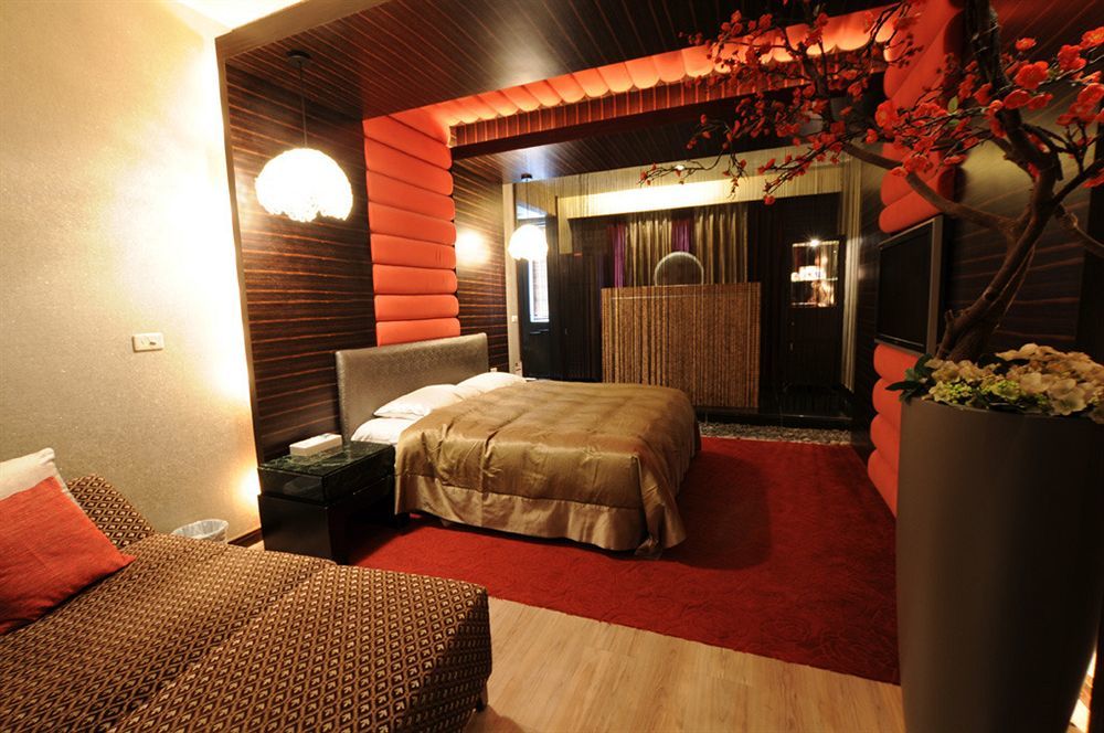 Liti Motel Taichung Exterior foto